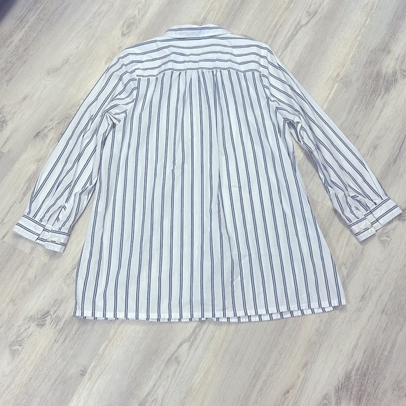 Women’s Coastal Nautical Striped Crisp 100% Cotton Button Down LS Shirt Blouse - Picture 2 of 8